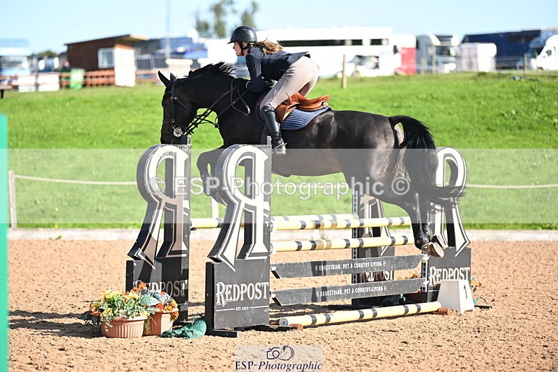 240913A-100140-03384 - Cls 13 Snr 1.05m & 1.10m Open