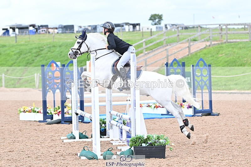 240628A-160218-01331 - Cls 5 Stepping Stones 128cm + 138cm