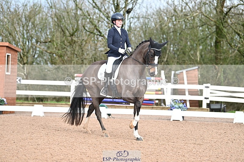 240218A-103456-05591 - 161-Katie.Warner-Active.Nuvalari