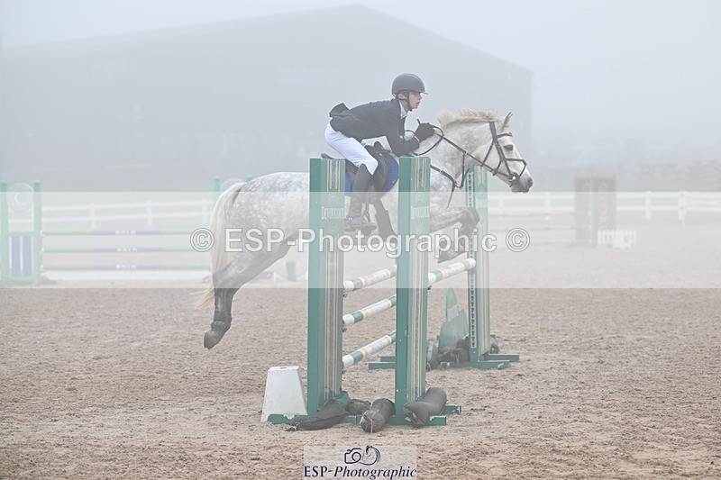 251115-114408-00268 - Cls 9 Pony Newcomers and 1m Open