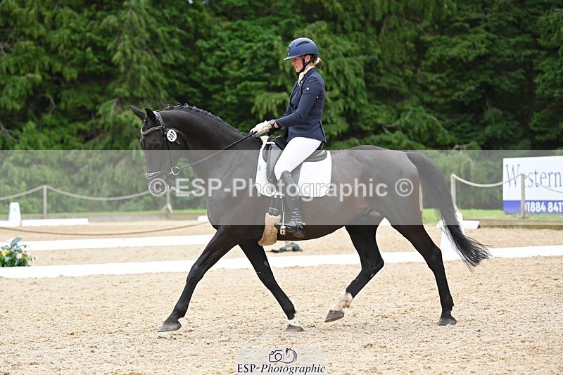 230813-170426-08553 - Cls 14 Medium Silver 16.45 to End