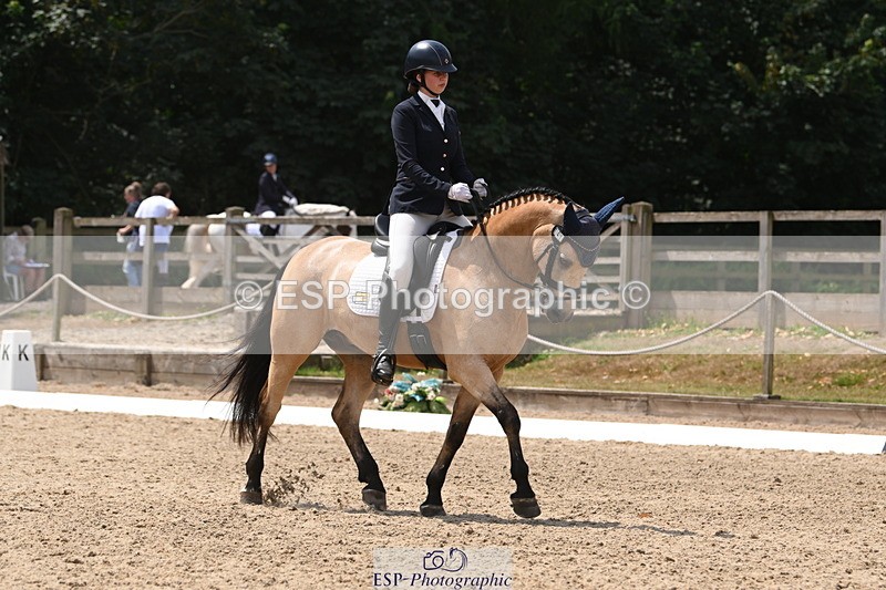 250719A-125421-05151 - 141-Chloe.Dunn-Towerhill.Shamie