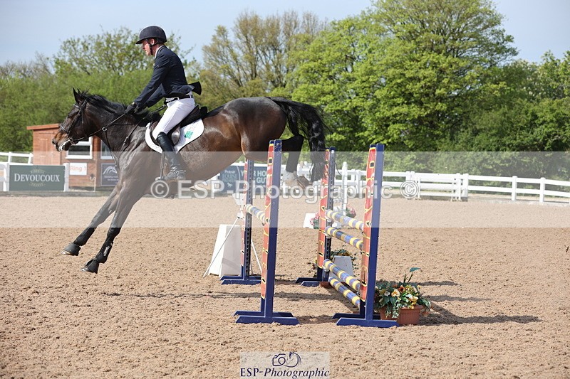 240510A-101112-05612 - Cls 14 Discovery and 1m Open