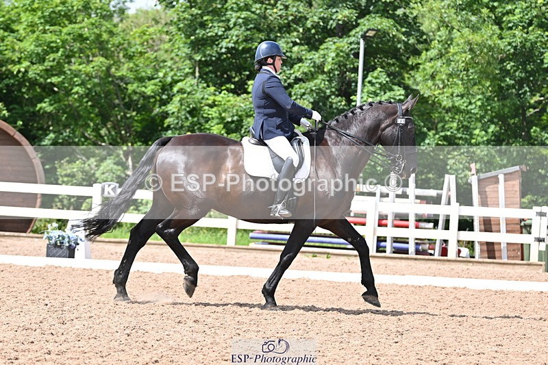 240622A-152306-12400 - Cls 35 BD Adv Medium 91