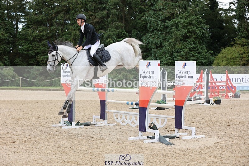 240711-152211-28875 - Cls 124 Foxhunter