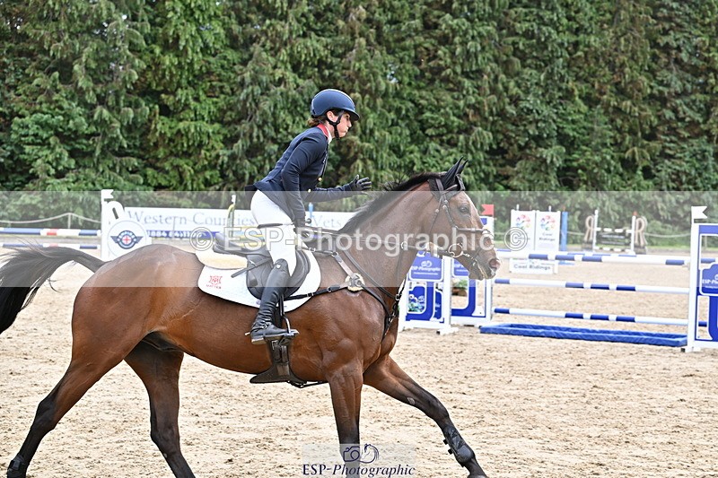 250524A-134806-11922 - D-451-Laura.Collett-DRUMGIVEN.MR.CHARISMA