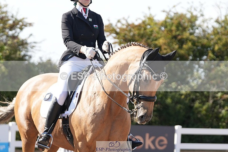 250906-154836-04874 - 054-Amy.Louise.LloydDiva.Royale