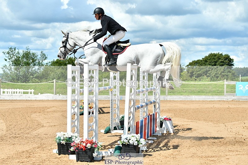 230720A-112051-02137 - Cls 5, 2 Star Medium 1.35m