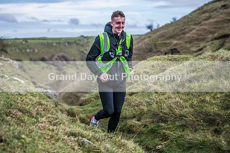 Litton-953 - Litton Christmas Cracker Fell Race (Limestone Series) Sunday 14th December 2025