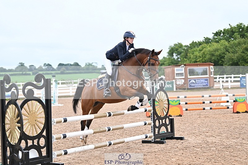 240908A-110608-03231 - Cls 18 A&B Pony Brit Nov & 80 Opern