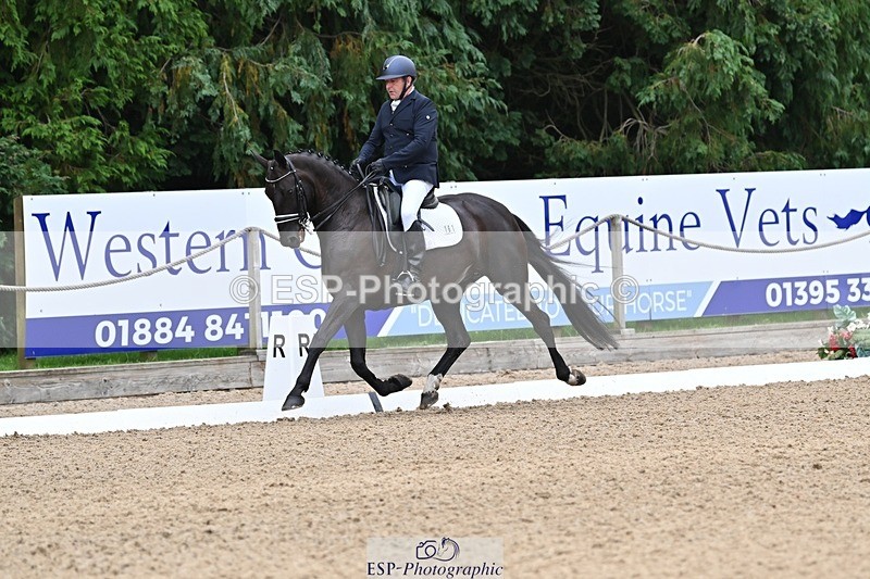 240810-101012-02465 - 161-John.Fullick-Hermosa.bella