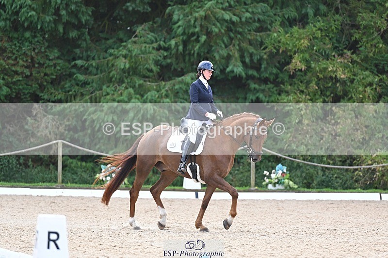 240809-134715-01659 - 132-Jennifer.Charleston-Roulette.Magic