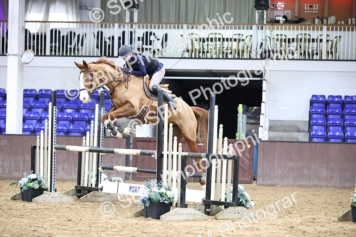 SBM_2156 - Class 8 - Nupafeed Supplements Senior Discovery/ 1m Open