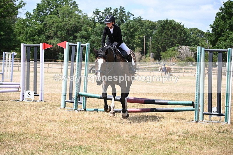 WJ6_5594 - Class 13 Novice 60cm