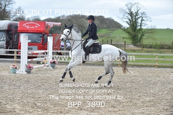 BPP_3890 - CLASS 4 Senior Newcomers/ 1.10m Open