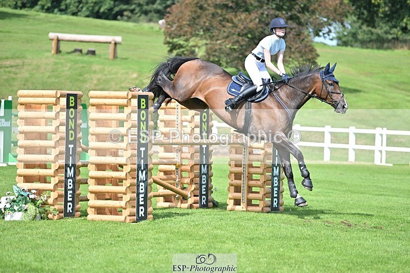 230909-122815-05478 - Cls 11 Snr Foxhunter & 1.20m Open