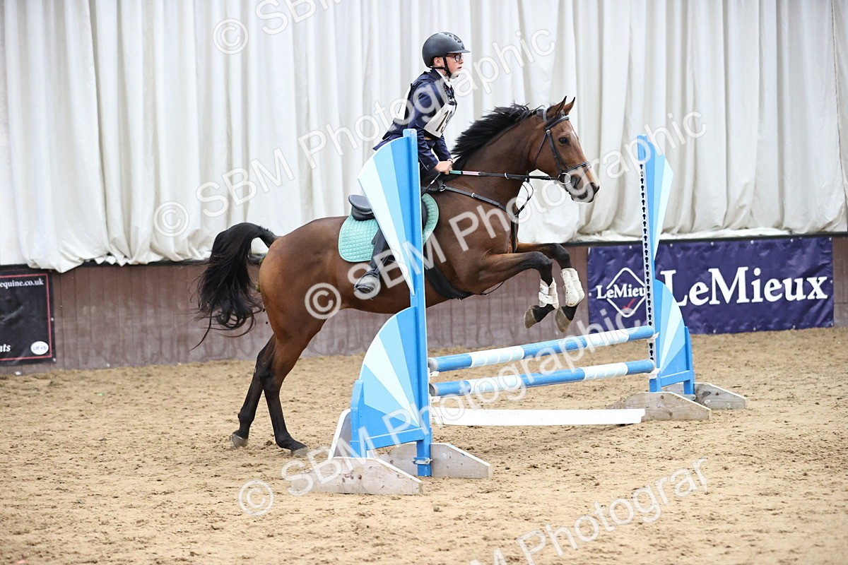 SBM_001634 - Class 5 - Henlow Veterinary Hospital 70cm