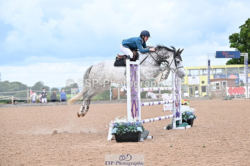 240726A-135116-01528 - Cls 3 Snr Foxhunter