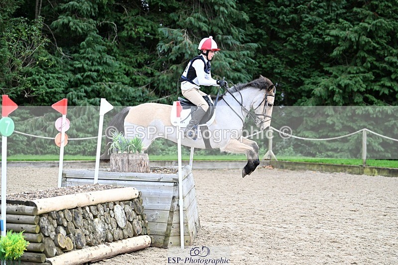 241117-130816-04065 - Cls 3 90-95cm 13.00 to 14.00