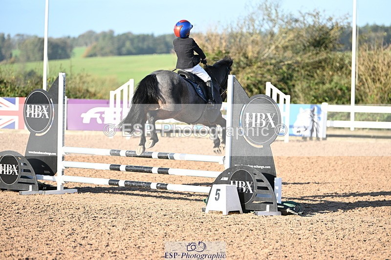 241026A-100730-00051 - SAT Cls 3 Pony Intro 70cm