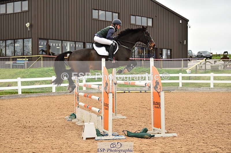 231122A-134752-00517 - Cls 5 Foxhunter & 1.20m Open