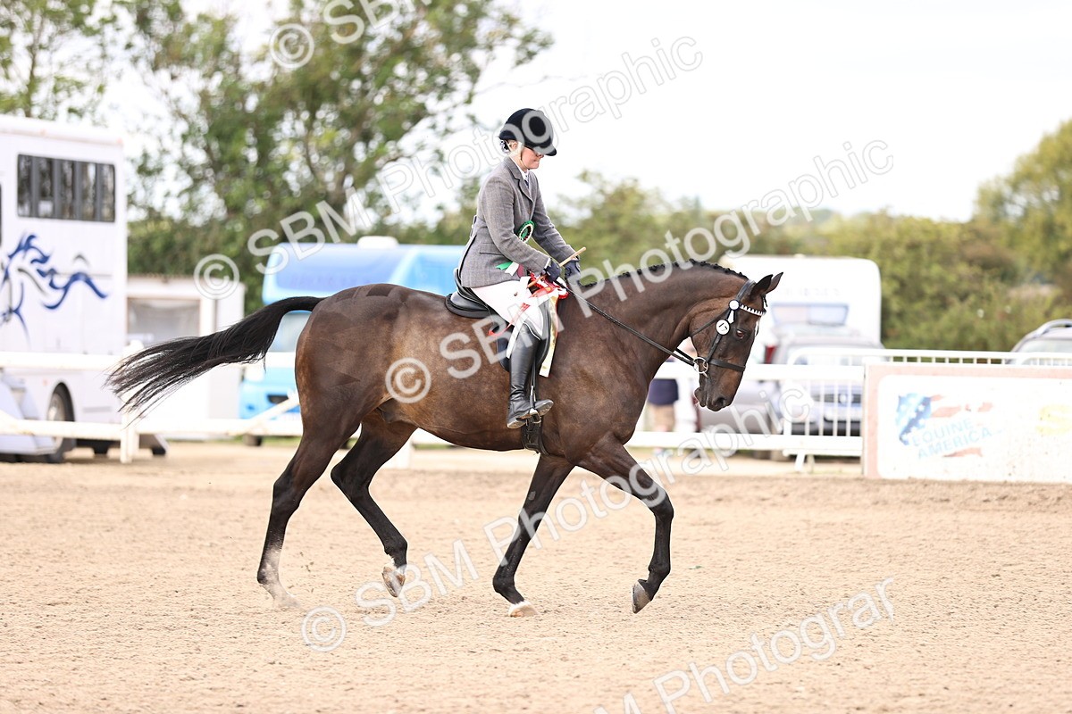 SBM_11703 - Class 408 - Grassroots Ridden - Walk & Trot
