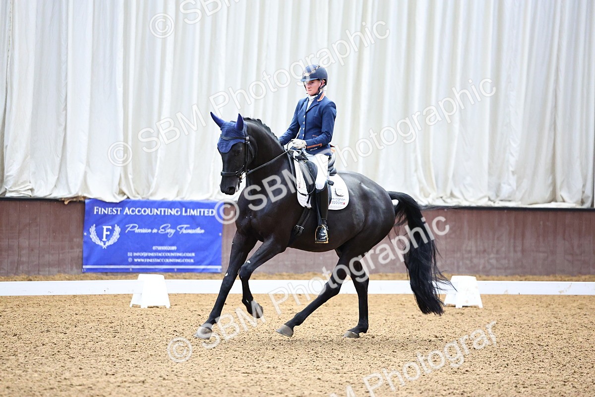 SBM_003856 - Class 14-15 - Novice 5 Novice 6