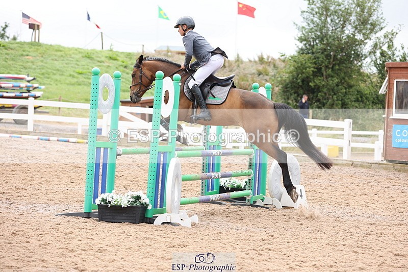 240630A-111955-12597 - Cls 31 Discovery and 90cm Open