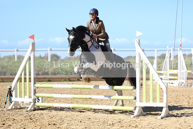 3E7A4584 - Class 7: 70cm Senior