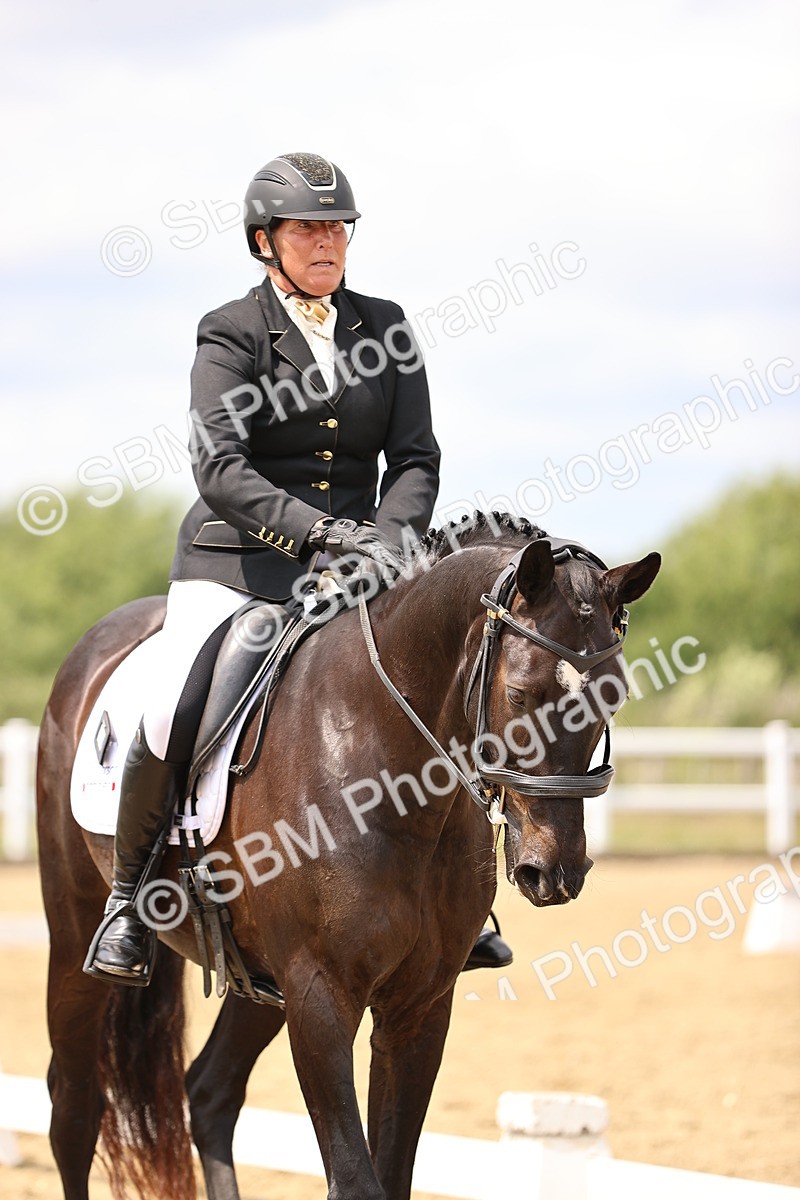 SBM_010370 - Class 8b - Medium 6 - 12.53-14.11