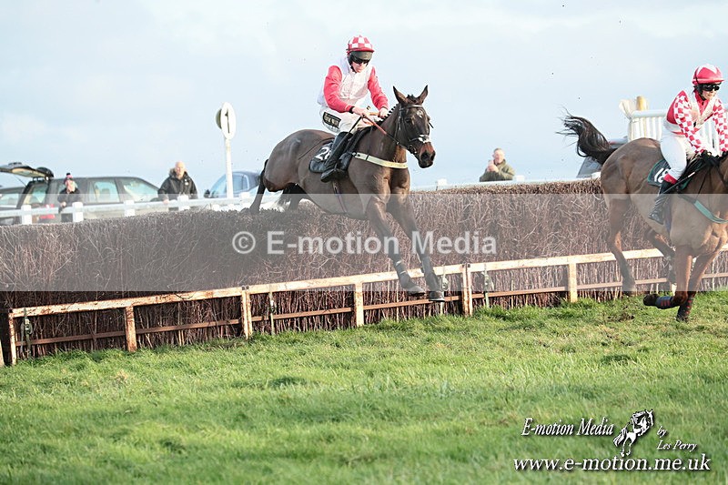 PtP 141225  2382 - New Forest Hounds PtP Larkhill 14/12/25