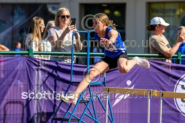 West25Sat-919118 - Track Female Set One