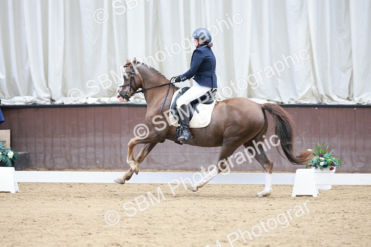 SBM_010138 - Class 6b - Novice 6 - 12.40-13.43