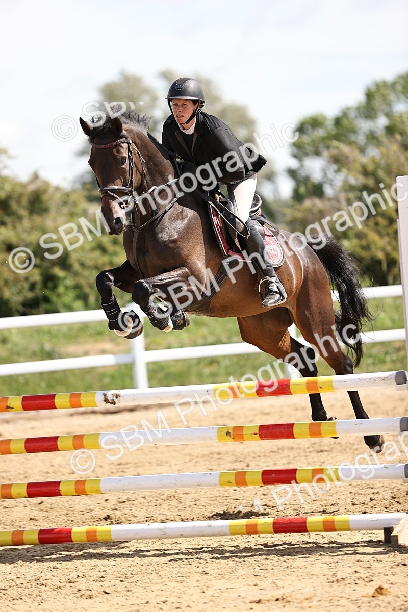 SBM_002379 - Class 9 - Senior British Novice - 90cm