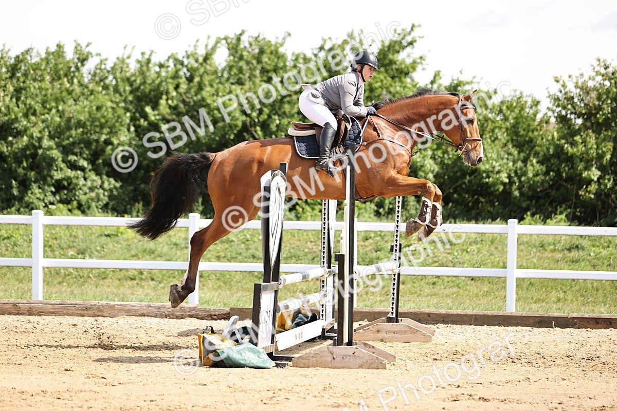 SBM_002044 - Class 9 - Senior British Novice - 90cm