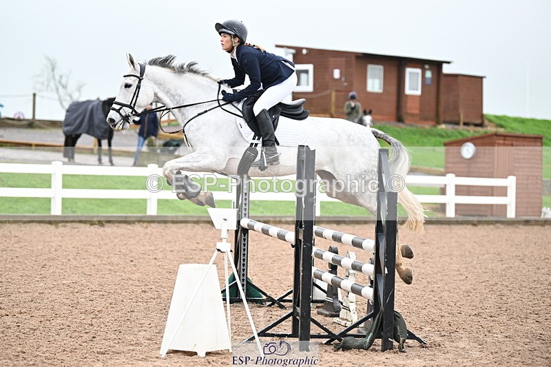 241023A-112436-00537 - Cls 1 British Novice and 90cm Open