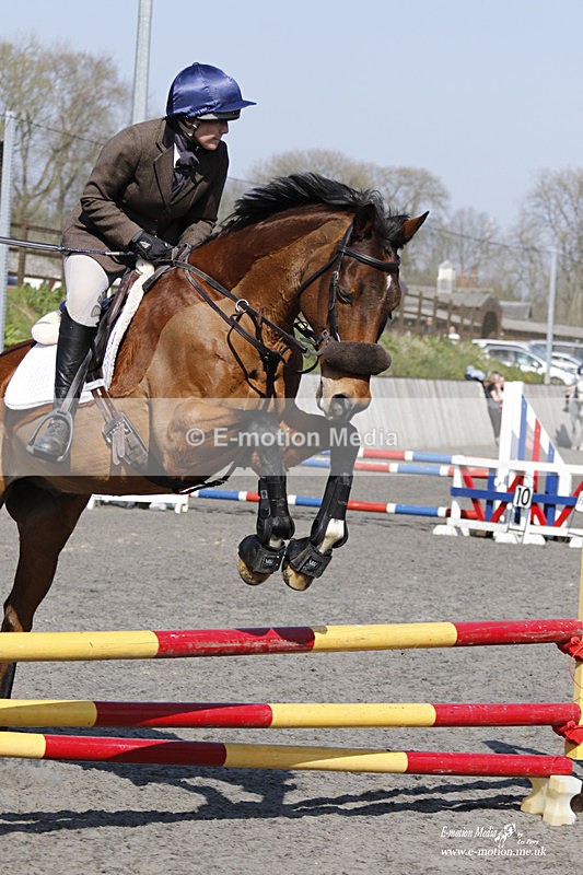 _EST0813 - Bourne Valley Riding Club Winter Showjumping 27/03/22
