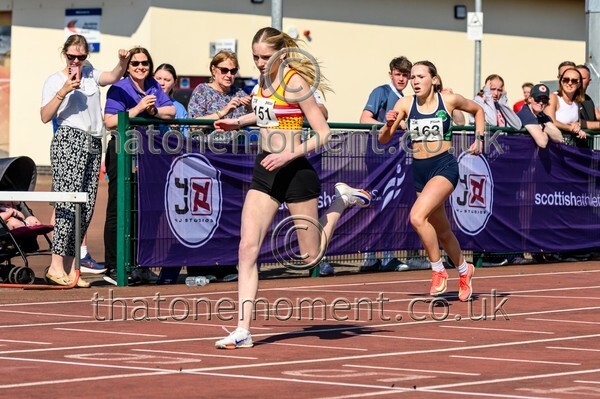 West25Sat-910868 - Track Female Set Two