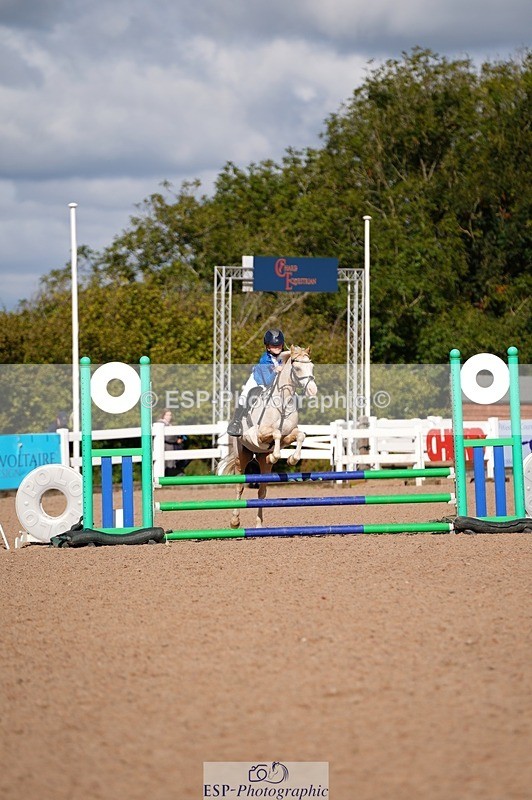 250921-113632-02743 - Cls 21+22 Club and Schools 70cm