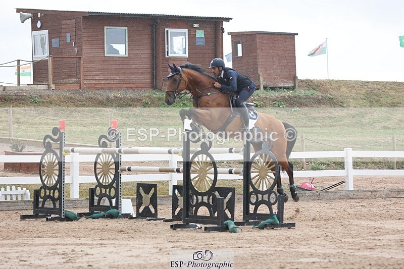 250717-135451-05656 - Cls 1, 3 Star Small Tour Start to Break