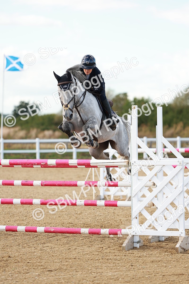 SBM_002082 - Class 5 - Senior Foxhunter - 1.20m