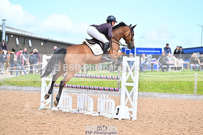 240608A-122729-02282 - Cls 4 Snr Newcomers and 1.10m Open