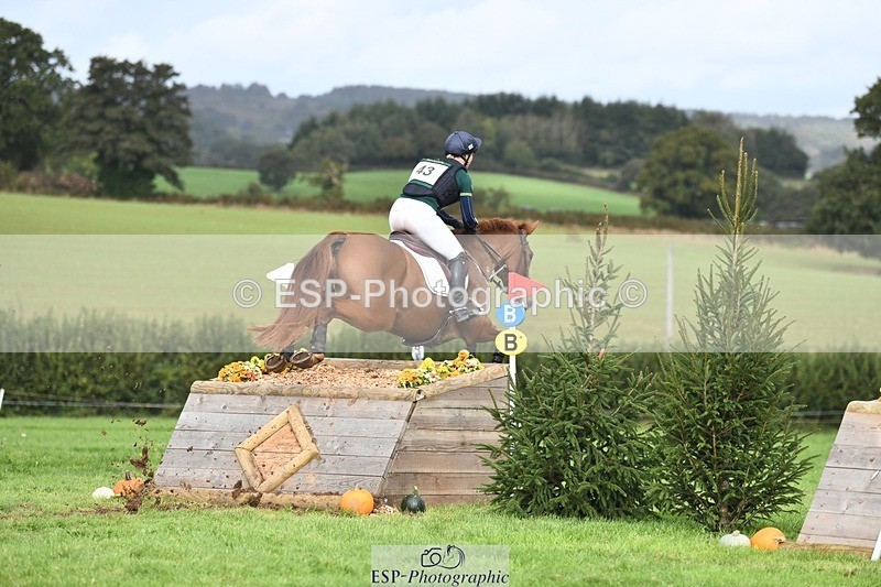 231020-124326-08598 - 043-OTTENTIK.NOBILITY-Dani.Evans-XC