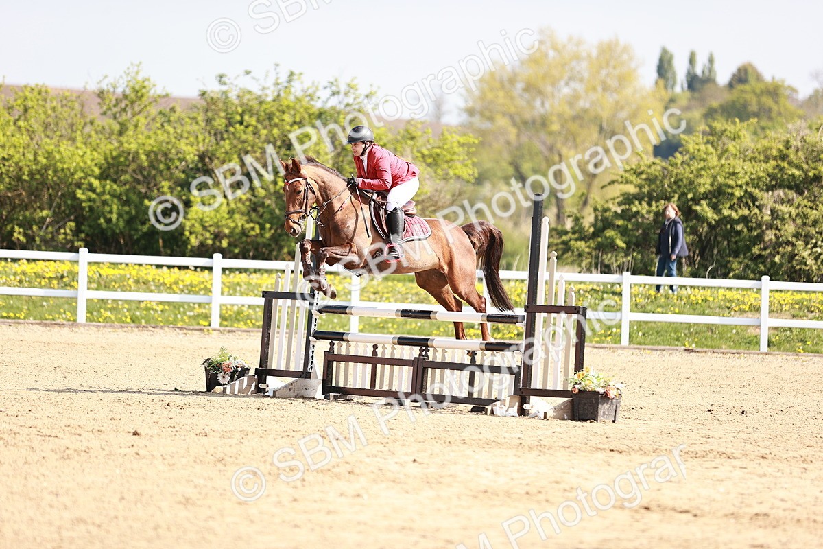  - Class 21 - Senior British Novice - 90cm