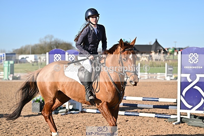 250401-171635-00339 - 70cm classes