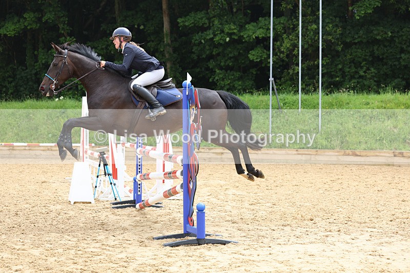 3E7A5631 - Class 4: Senior British Novice/90cm open