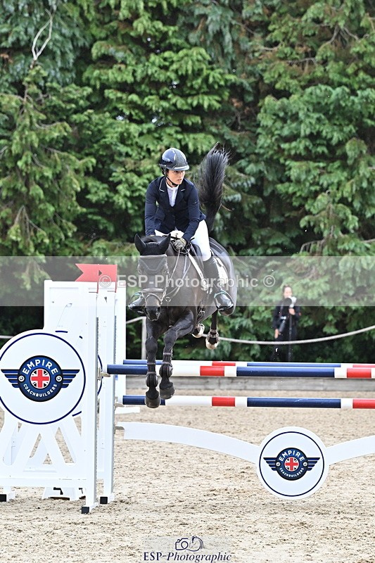 250524A-131133-11292 - D-409-Kirsty.Chabert-HERALDIKS.GIRL.OPPOSITION