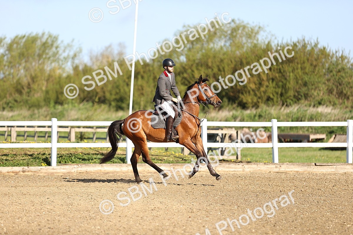 SBM_002797 - Class 14 - Clear Round