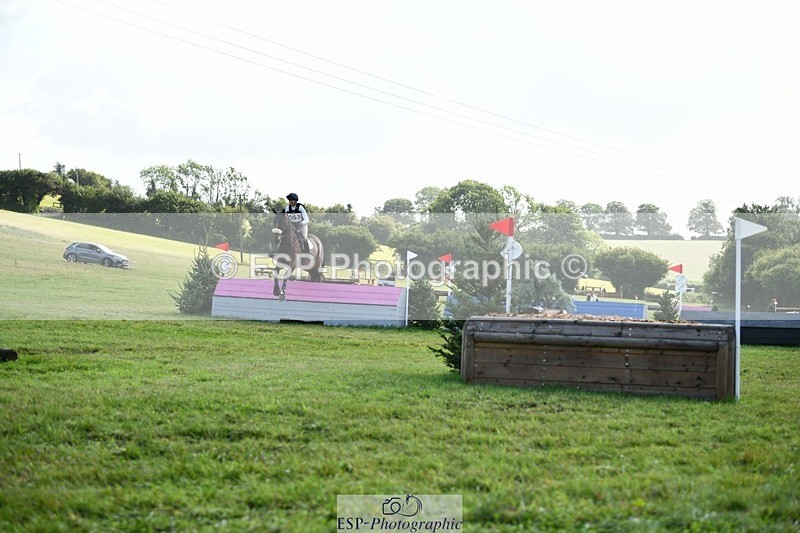 250831-101602-05902 - H-353-Amanda.Taylor