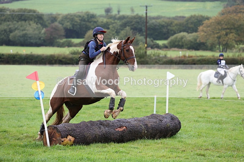 1X9A1750 - Class 2: 70cm: Log